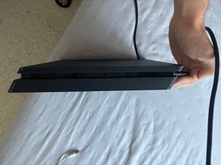 Consola PS4 slim 500GB Negra