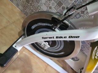 Bicicleta Estática BH Sprint Bike One