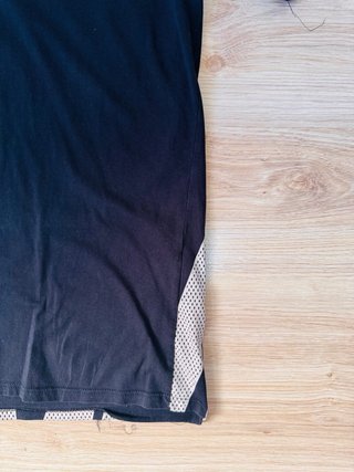 Nike Athletic Cut Black T-Shirt Big Logo Back Spor
