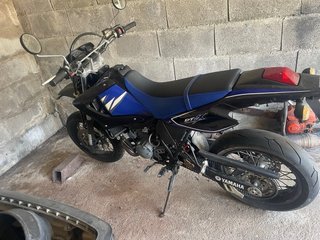 Yamaha DT Enduro Moto