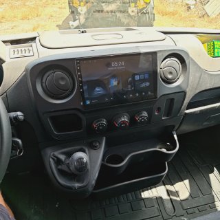 Nissan NV400 2016