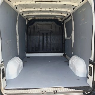 Nissan NV400 2016
