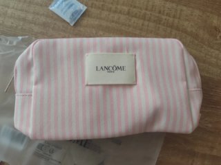 Neceser Lancôme rayas rosas