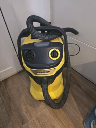Aspirador Karcher WD5
