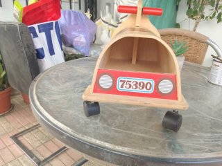 Coche correpasillos madera Itsmagical