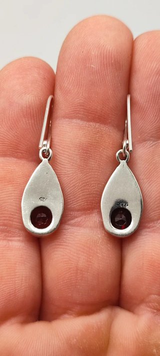 Pendientes de Plata y Granates.