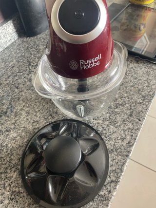 Picadora Russell Hobbs Desire Roja a reparar.