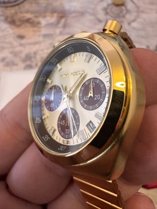 Reloj MINI FOCUS Bullhead Dorado