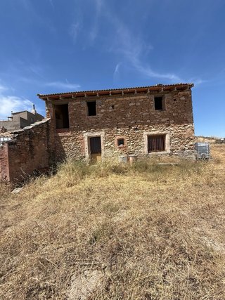 Terreno /Casa de campo / Andorra de Teruel