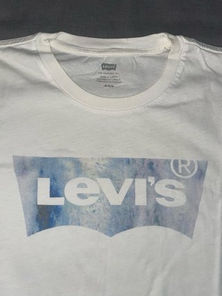 Camiseta Levi's Talla M Logo Multicolor