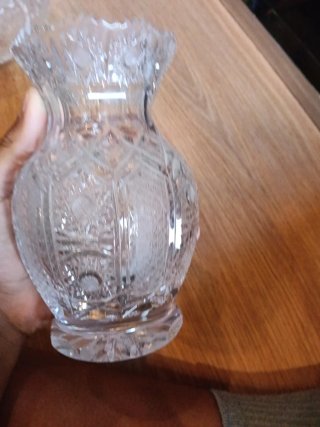 Centro de mesa de cristal tallado