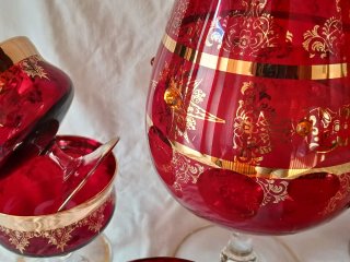 Set ciotole vetro rosse e oro