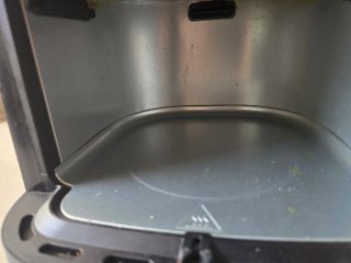 Moulinex Easy Fry & Grill — Air Fryer (sem óleo)
