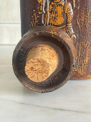 Garrafa Vintage Decantador de couro repujado