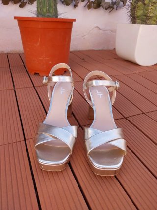 Sandalias Latouche Piel