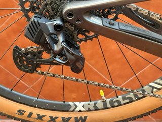 Orbea Oiz M10, electronico