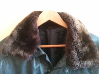 Giacchetta vintage in pelle nera