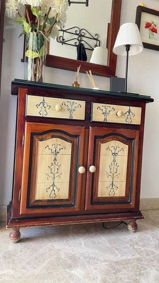 Mueble recibidor con espejo