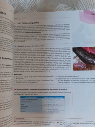 Economia 1r Batxillerat - Mediterrània