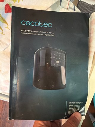 Cecotec Bombastic Airfryer Negra