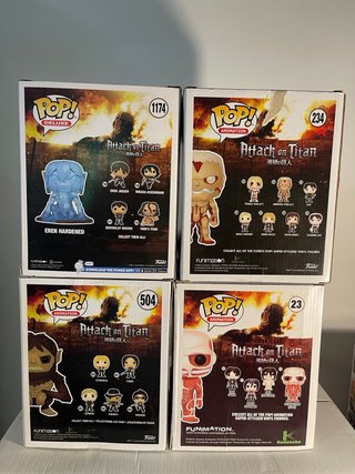 Lotto Funko Pop Attack on Titan Giganti