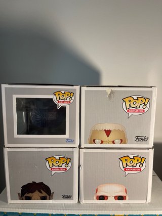 Lotto Funko Pop Attack on Titan Giganti