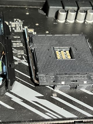 Gigabyte B550M AORUS Elite LEER DESCRIPCION