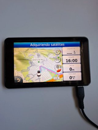 Navegador GPS Garmin nüvi 3790T