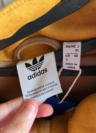 Chaqueta Adidas Año Nuevo Chino Amarilla Talla L