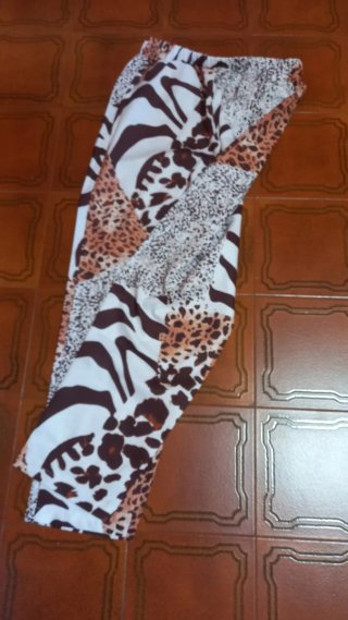 Pantaloni animalier con tasche