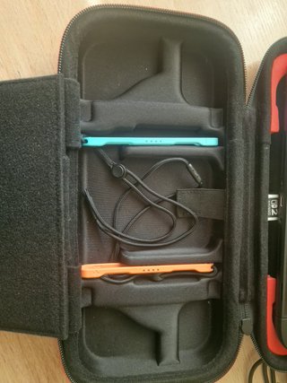 Nintendo Switch Negra 2 + Funda + Juego Incluido
