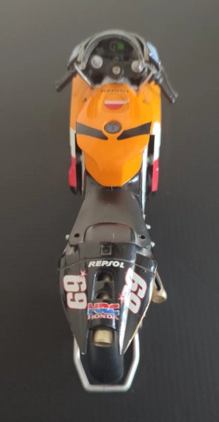 Honda RC211V 2006 1:12 Nicky Hayden