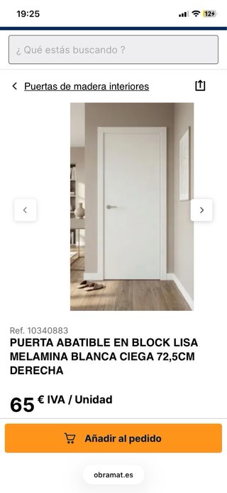 Puerta blanca lisa