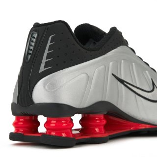 Nike Shox R4 Plata y Rojo