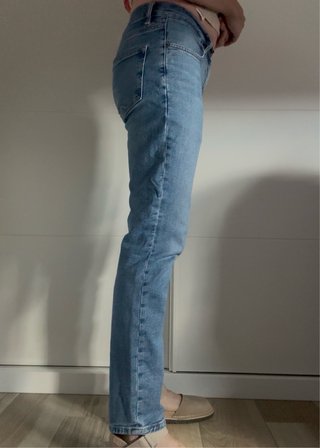 Pantalón vaquero elástico slim Zara