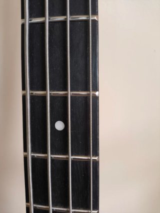Bajo Jazz Bass
