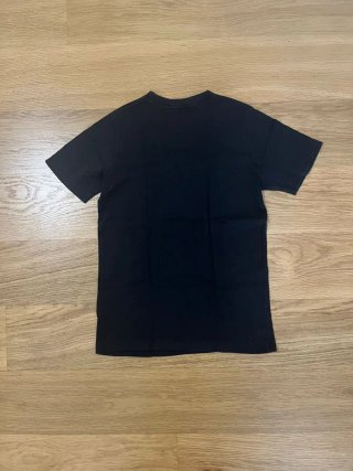 Camiseta Nike Negra y Roja Talla M de niño