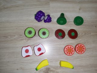 Juego Frutas para Cortar Madera