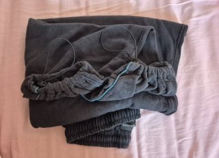 Pantalones de chándal negros IETS FRANS