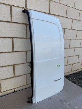PUERTA TRASERA DERECHA RENAULT KANGOO 2 X61