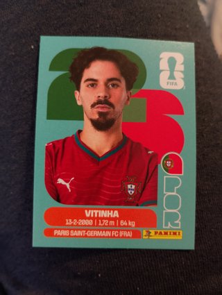 Cromo Vitinha Panini FIFA 26