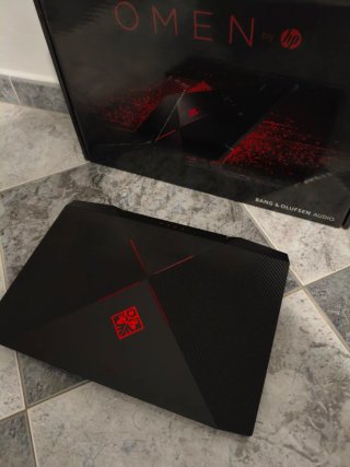 Portatile da gioco OMEN by HP 15 (ce083ns)