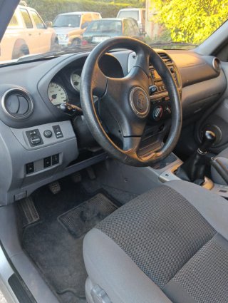 Toyota RAV4 2002