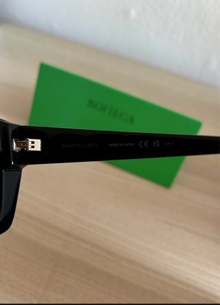 Occhiali da sole Bottega Veneta neri