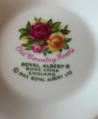 Jarra porcelana Royal Albert lechera