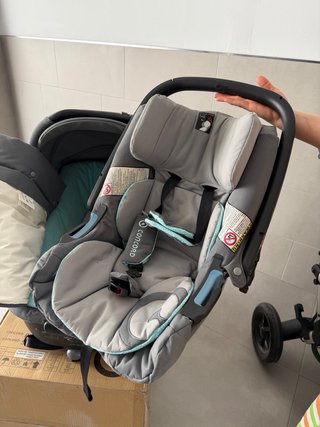 Conjunto paseo bebé: Silla + Capazo + Maxicosi