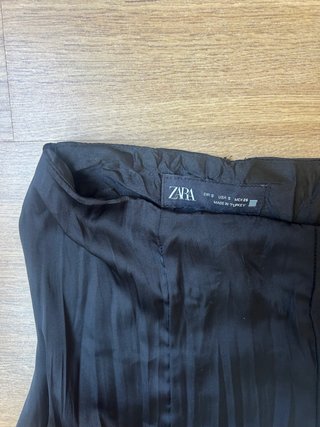 Pantalón Zara elegante negro