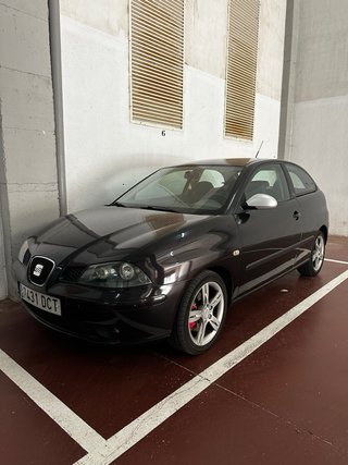 SEAT Ibiza 2004