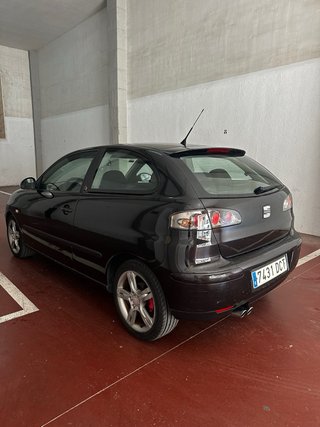 SEAT Ibiza 2004