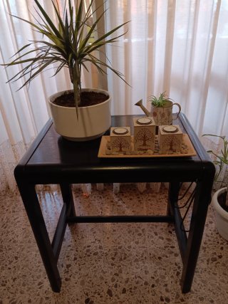 Mesa auxiliar madera